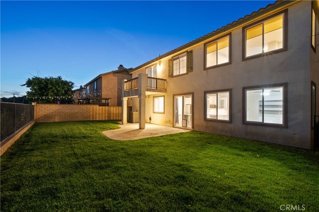 24036 Via Vista, Valencia, CA 91354