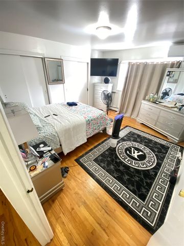 16 Pease Street, Mount Vernon, NY 10553