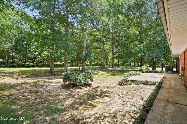 1251 Gunter Road, Florence, MS 39073