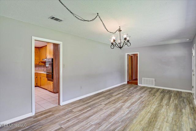 1251 Gunter Road, Florence, MS 39073