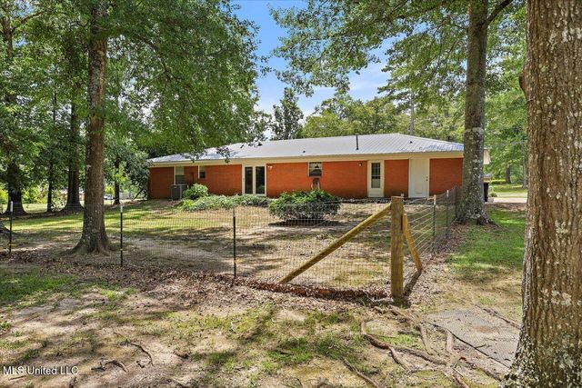 1251 Gunter Road, Florence, MS 39073