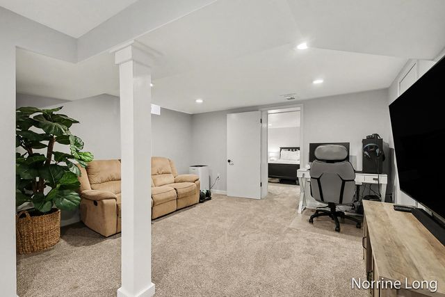 1111 Walsh Street SE, Grand Rapids, MI 49507