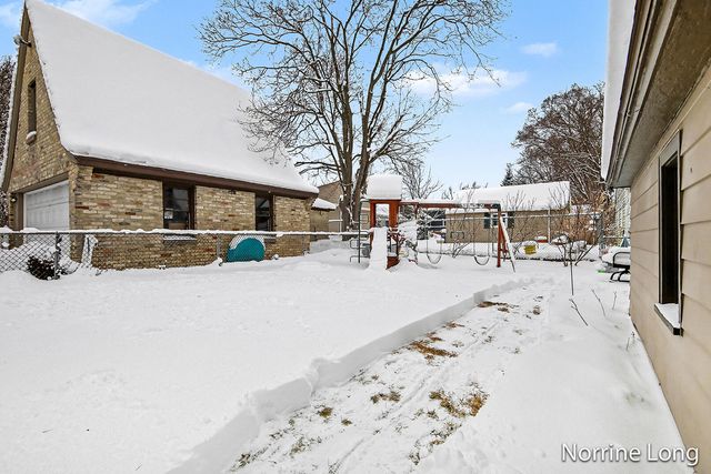 1111 Walsh Street SE, Grand Rapids, MI 49507