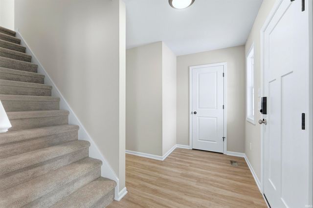 11935 Falcatta Drive, Fort Wayne, IN 46845