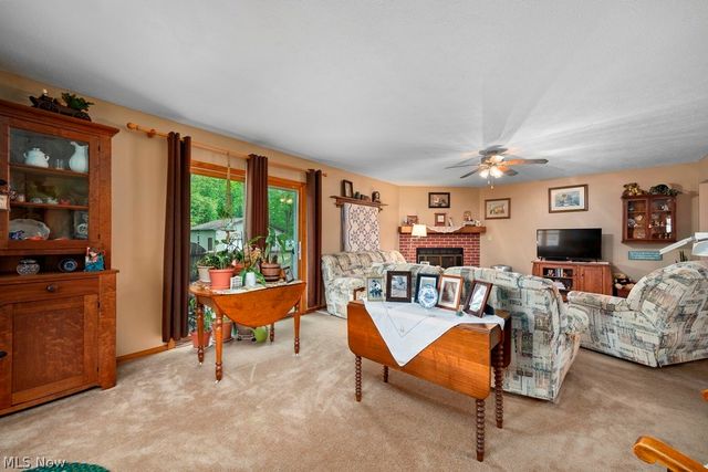 7611 Bronson Road, Olmsted Twp, OH 44138