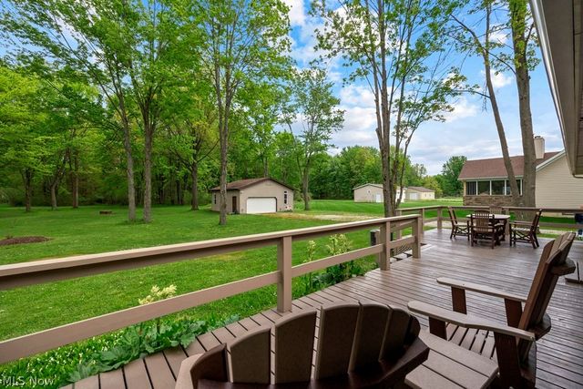 7611 Bronson Road, Olmsted Twp, OH 44138