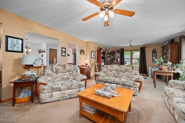 7611 Bronson Road, Olmsted Twp, OH 44138