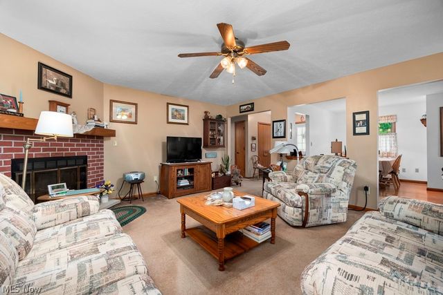7611 Bronson Road, Olmsted Twp, OH 44138