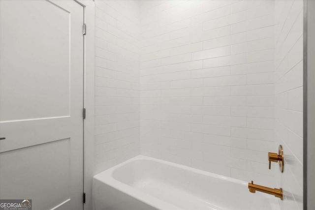 431 Mezzo Lane 84, Alpharetta, GA 30009