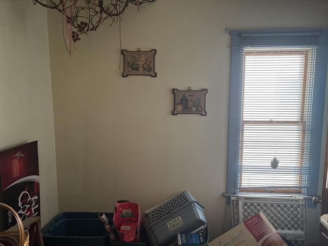 3820 E Munkwitz AVENUE, Cudahy, WI 53110