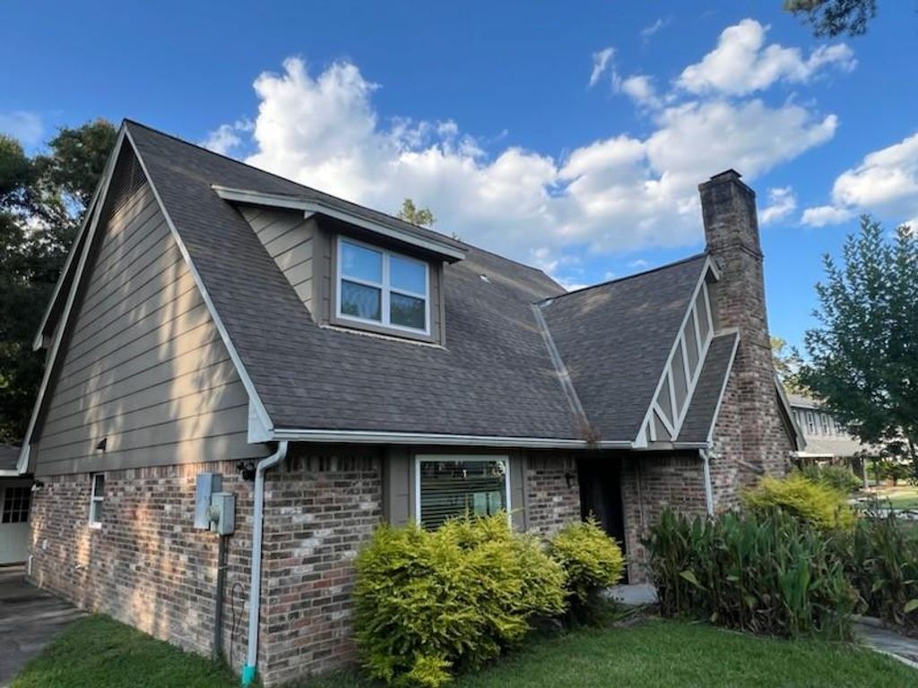 740 River Plantation Drive, Conroe, TX 77302