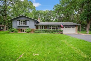 135 Glen Creek Road NE, Fridley, MN 55432