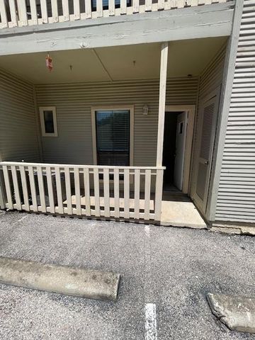 4401 Speedway 109, Austin, TX 78751