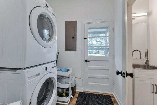 4813 Tulip DR, Virginia Beach, VA 23455