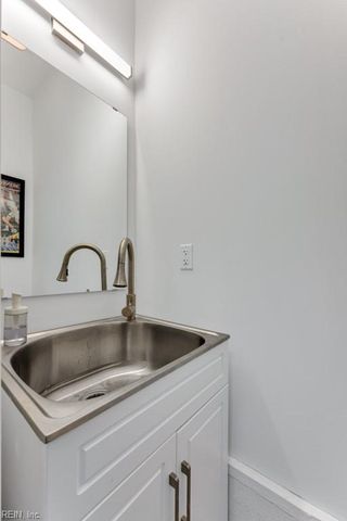 4813 Tulip DR, Virginia Beach, VA 23455