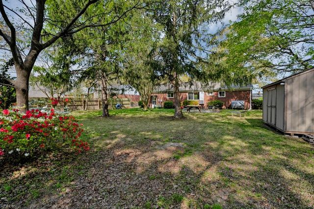 4813 Tulip DR, Virginia Beach, VA 23455