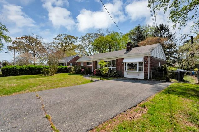 4813 Tulip DR, Virginia Beach, VA 23455