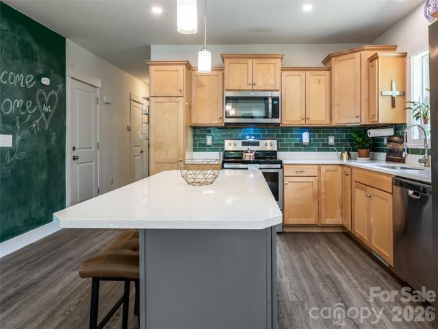 518 Onteora Boulevard, Asheville, NC 28803