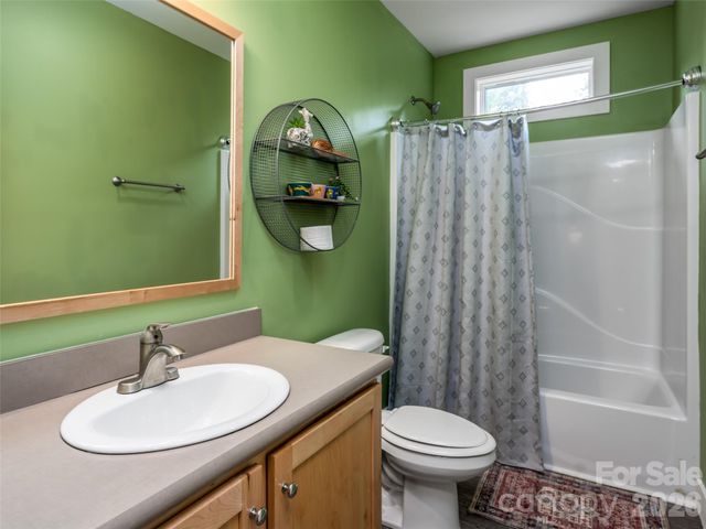518 Onteora Boulevard, Asheville, NC 28803