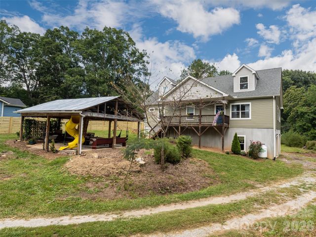 518 Onteora Boulevard, Asheville, NC 28803