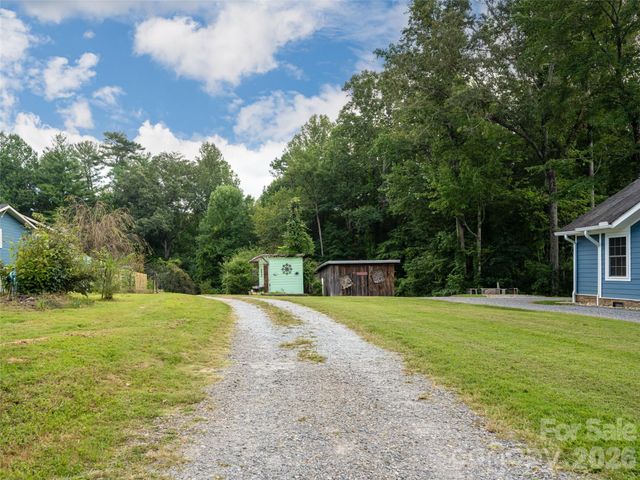 518 Onteora Boulevard, Asheville, NC 28803