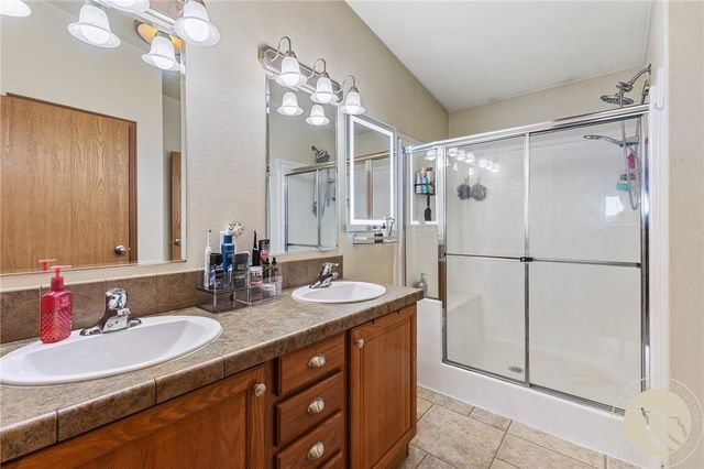 3335 White Buffalo Road, Huntley, MT 59037