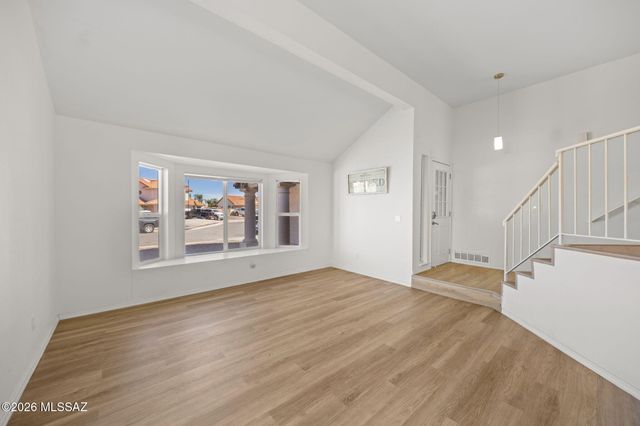 9617 E Glasgow Place, Tucson, AZ 85747