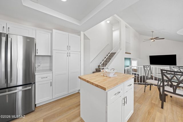 9617 E Glasgow Place, Tucson, AZ 85747