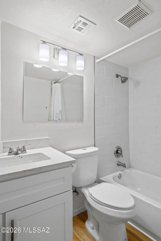9617 E Glasgow Place, Tucson, AZ 85747