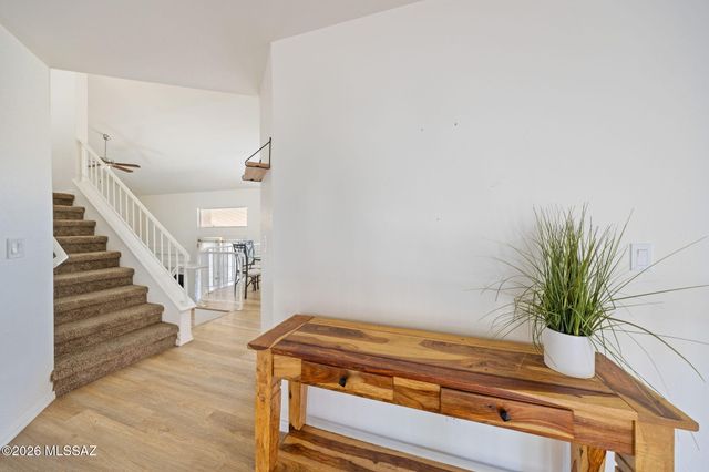 9617 E Glasgow Place, Tucson, AZ 85747