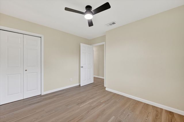 801 S Tennessee Street, Mckinney, TX 75069