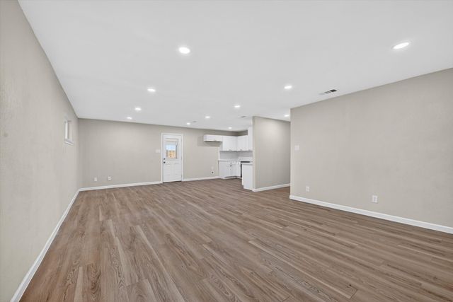 801 S Tennessee Street, Mckinney, TX 75069