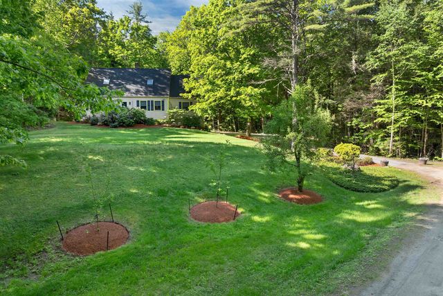 490 Meredith Center Road, Laconia, NH 03246