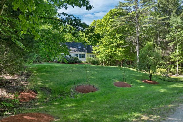 490 Meredith Center Road, Laconia, NH 03246