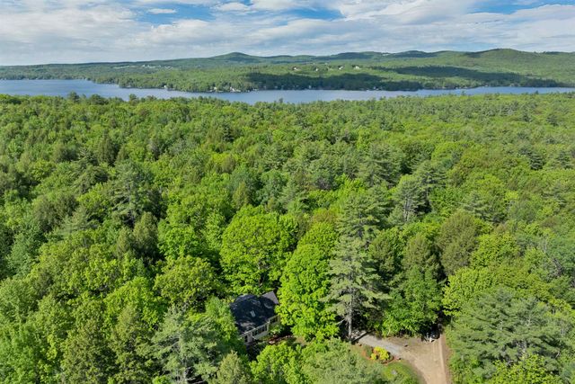 490 Meredith Center Road, Laconia, NH 03246
