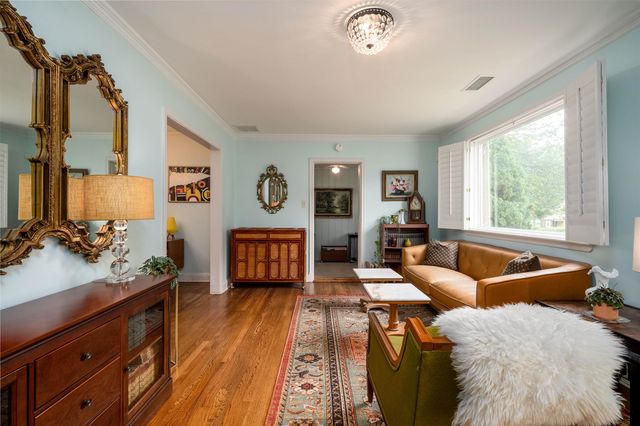 3796 MONTCLAIR DR, Memphis, TN 38111
