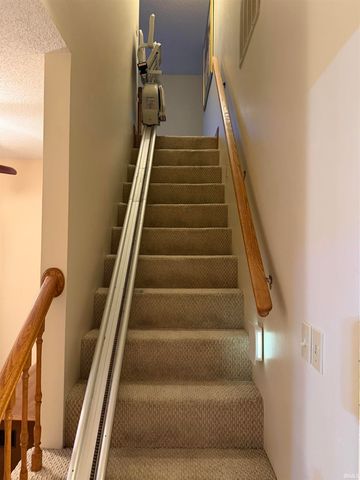 814 Prosperity Avenue, Evansville, IN 47713