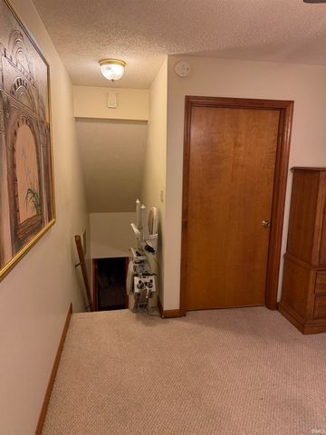 814 Prosperity Avenue, Evansville, IN 47713