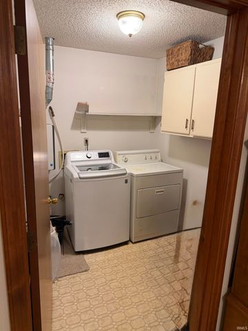 814 Prosperity Avenue, Evansville, IN 47713