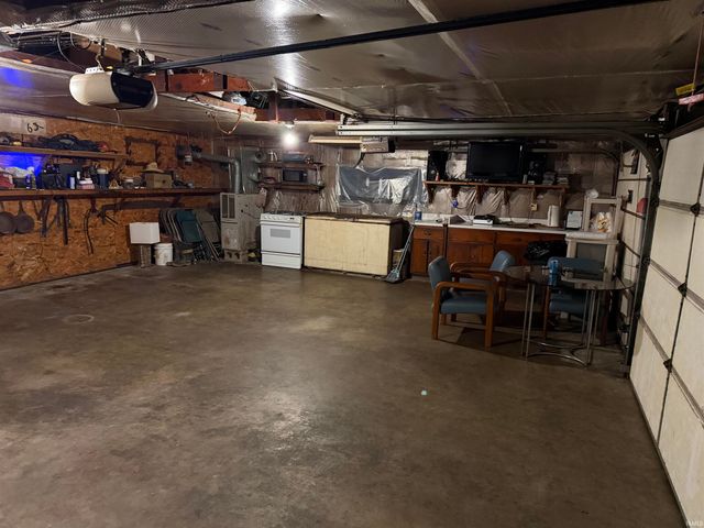 814 Prosperity Avenue, Evansville, IN 47713