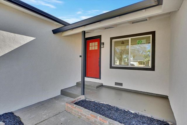 6040 39th Ave, Sacramento, CA 95824