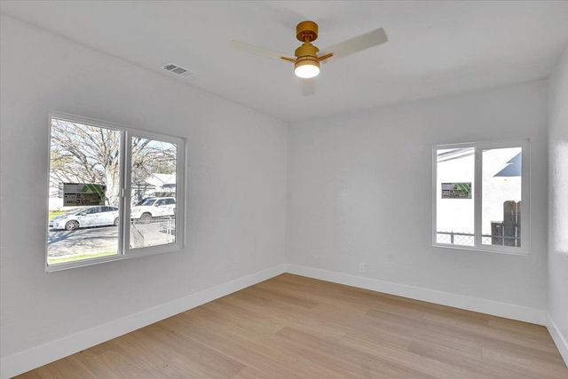 6040 39th Ave, Sacramento, CA 95824