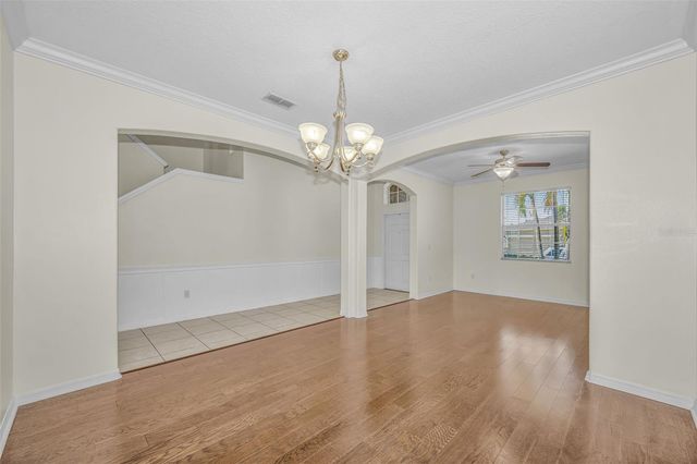 521 VISTA RIDGE DRIVE, Ruskin, FL 33570