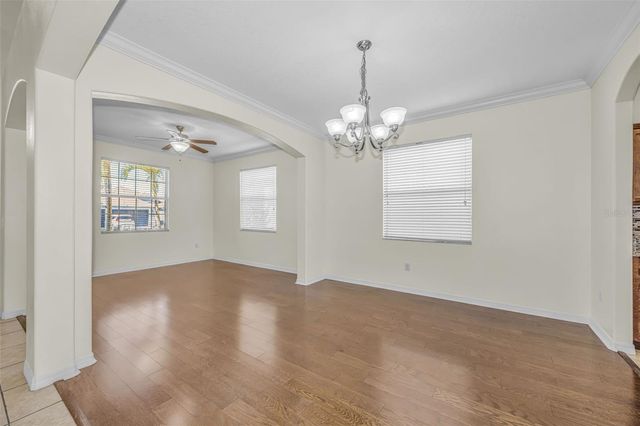 521 VISTA RIDGE DRIVE, Ruskin, FL 33570