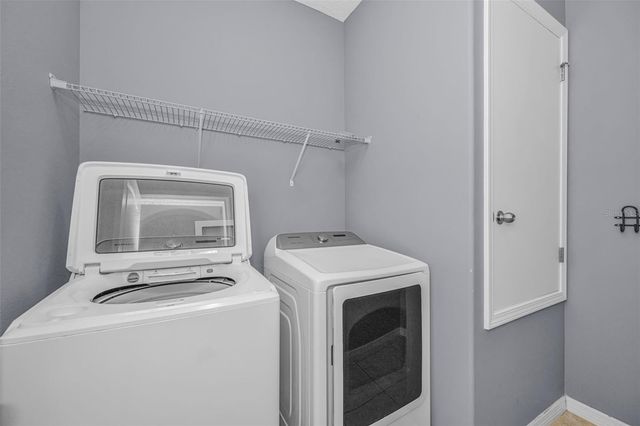 521 VISTA RIDGE DRIVE, Ruskin, FL 33570