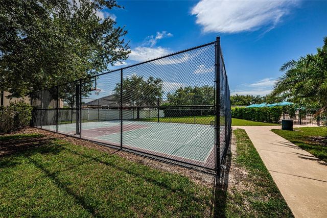 521 VISTA RIDGE DRIVE, Ruskin, FL 33570