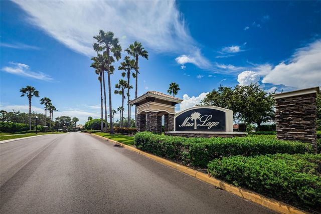 521 VISTA RIDGE DRIVE, Ruskin, FL 33570