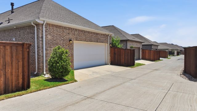 4772 Kings Garden Parkway, Arlington, TX 76005