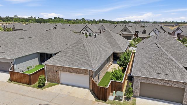 4772 Kings Garden Parkway, Arlington, TX 76005