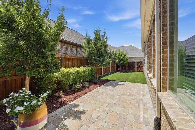 4772 Kings Garden Parkway, Arlington, TX 76005